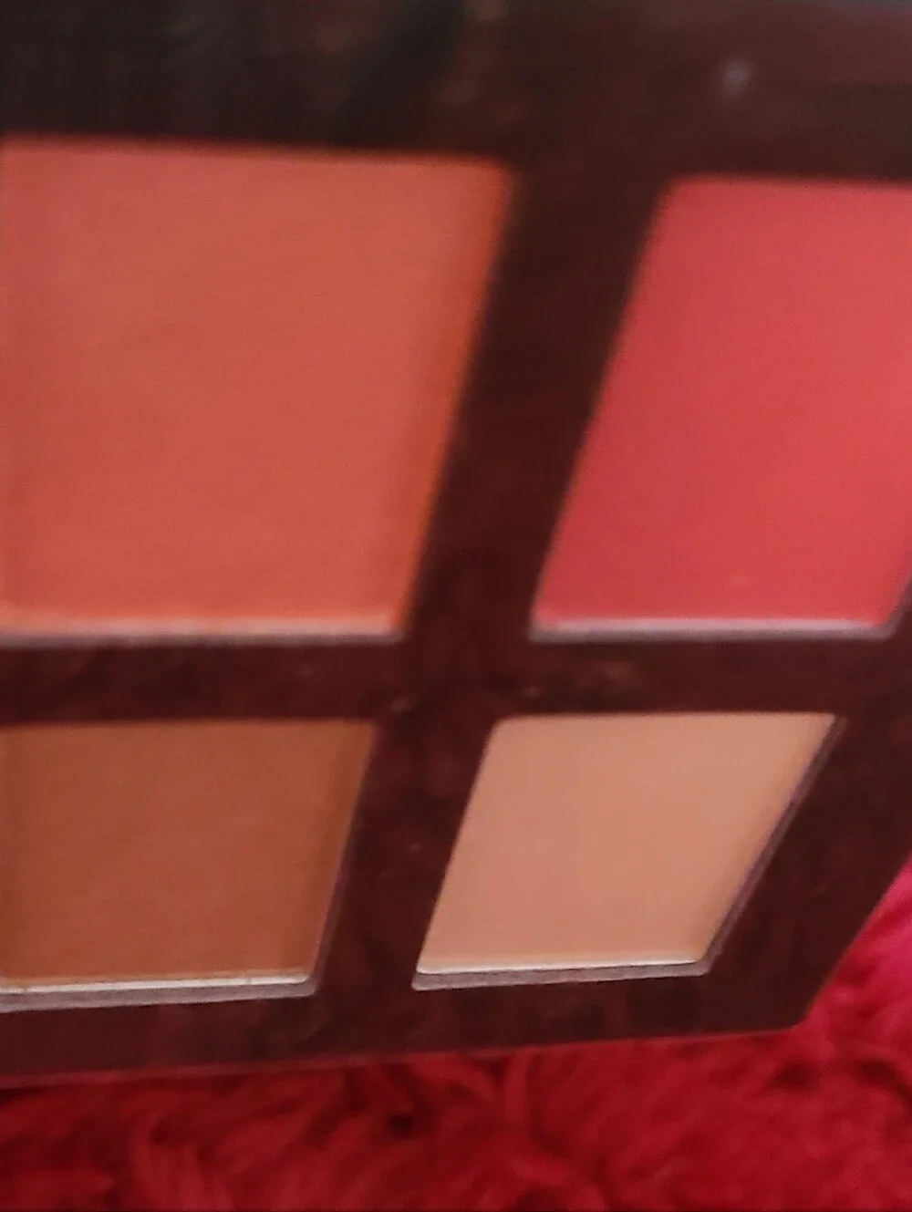 NYX 7 PC SET♤10 pan Eyeshadow Palette & 6 Butter Glosses.